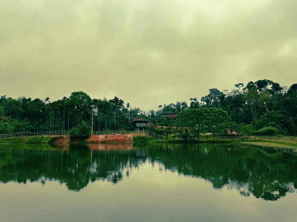 Agastya Lake View Coorg Madikeri Exteriör bild